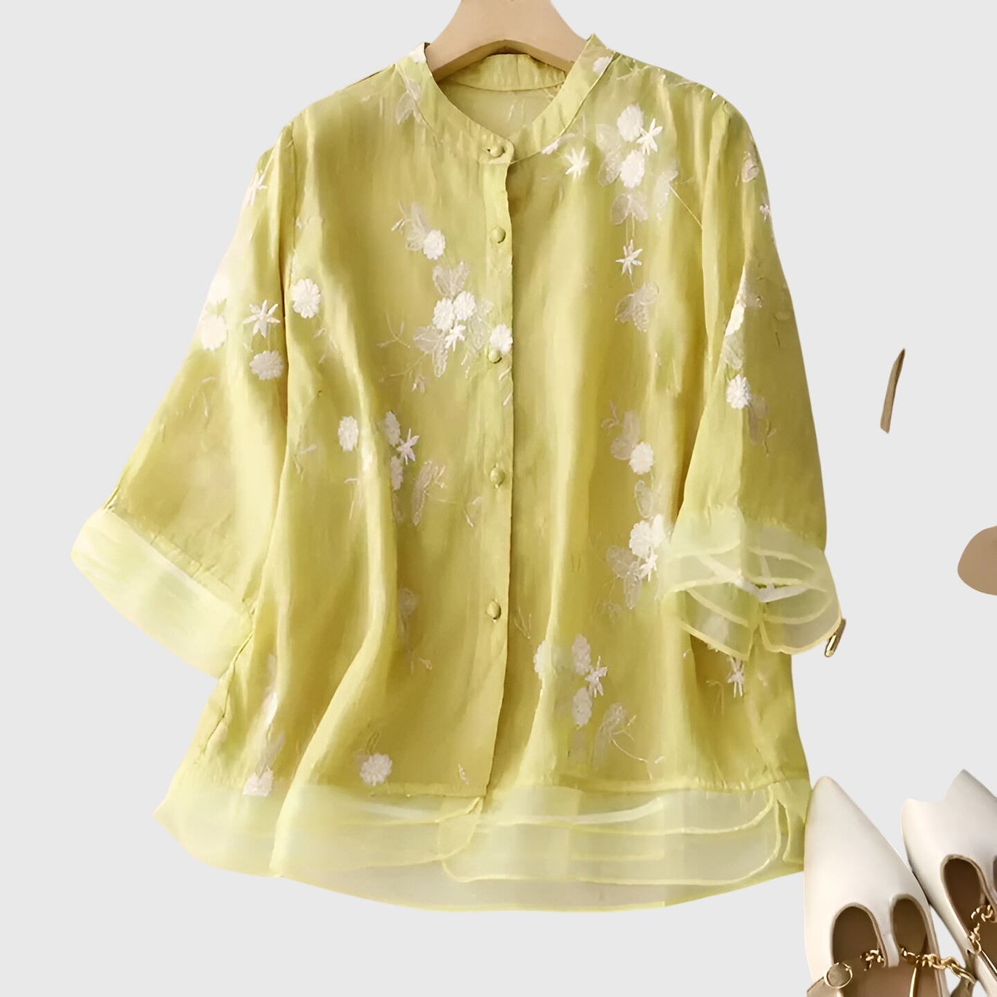 Clara | Elegant Top with Embroidered Flowers