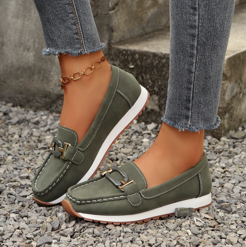 Emelia - Luxury Chain Loafers